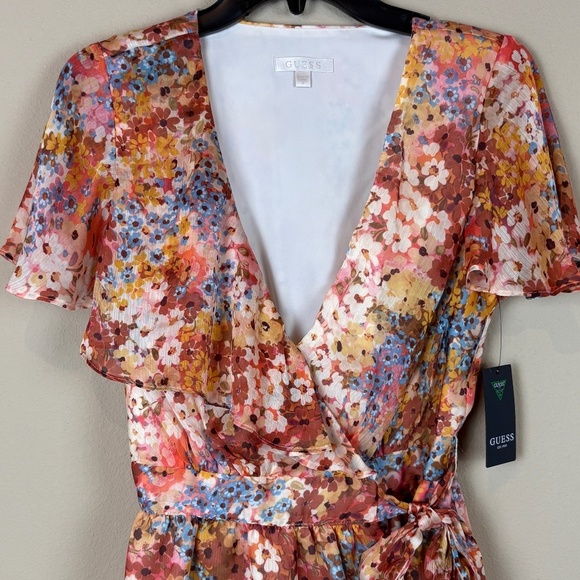 Guess Ferra Daisies Floral Print Short Sleeve Wrap Top w/ Material Belt Tie NWT - Picture 2 of 16